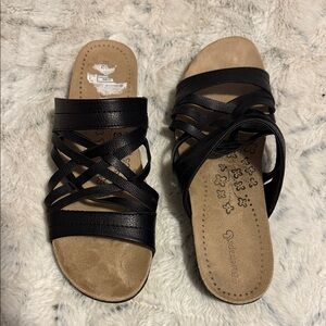 BareTraps Black Strappy Sandals